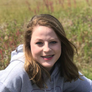 Meet your Posher, Anna claire